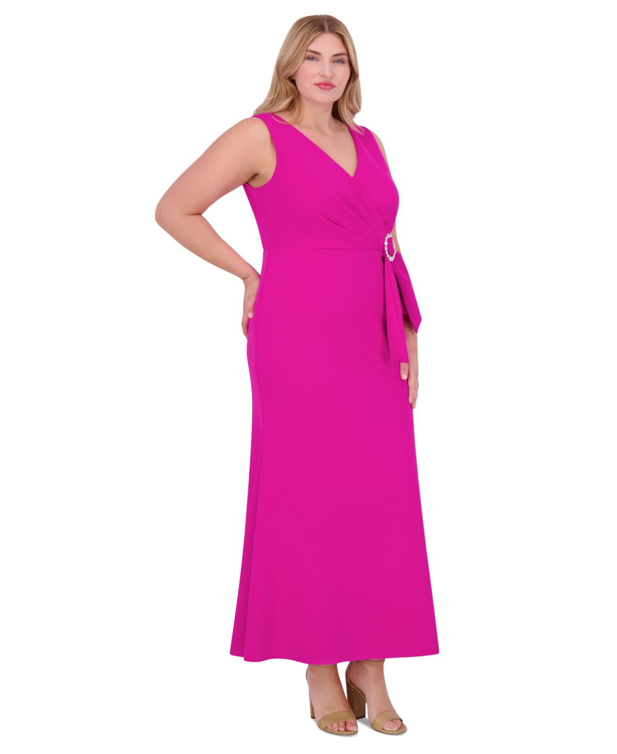 Eliza J Plus Size Sleeveless V-Neck Mermaid Gown