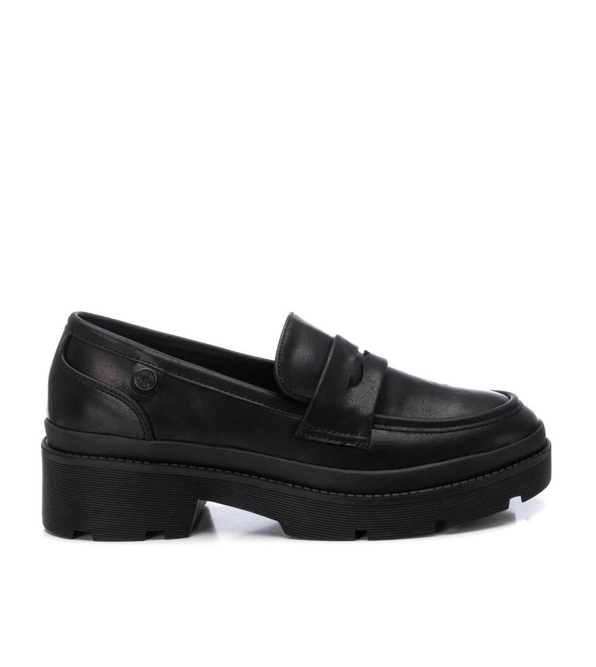Women's Casual Moccasins By Xti - Black