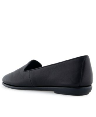 Women's Betunia Casual Flats