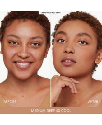 BAREPRO&reg; 24HR Skin Perfecting Talc-Free Matte Powder Foundation