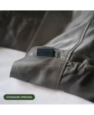 22-Momme Mulberry Silk and Eucalyptus DualSilk Pillowcase