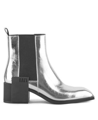 United Nude