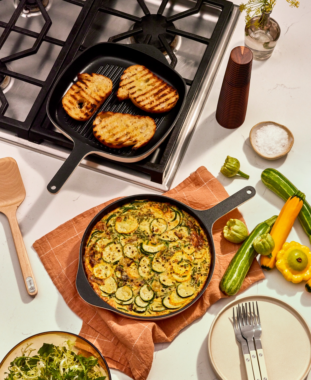 Caraway 10.5-inch Enameled Cast Iron Skillet In Cream