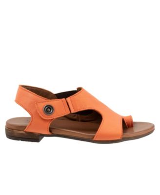 Tessie Sandal