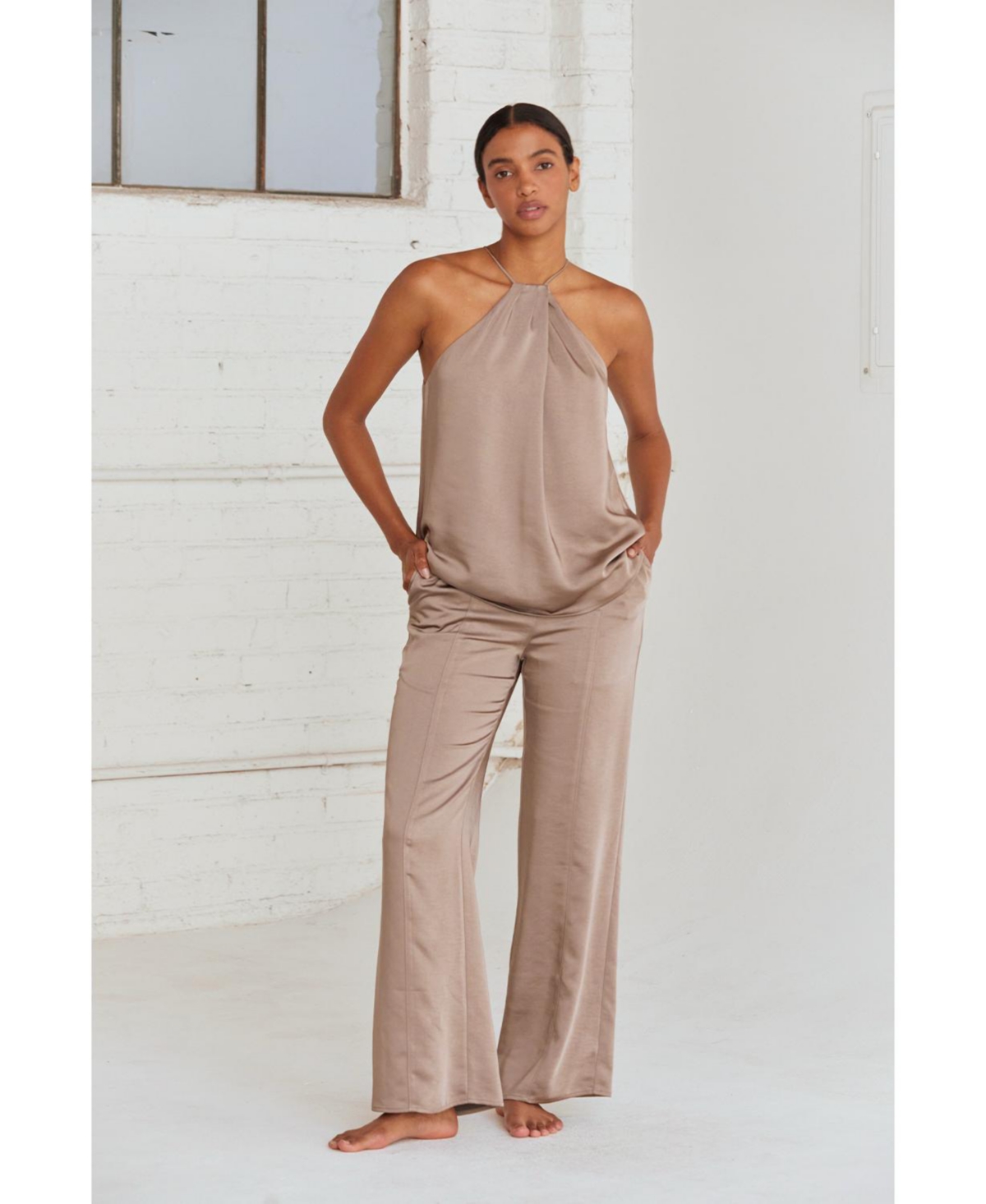 Crescent Women's Maria Satin Halter Top - Brown + taupe