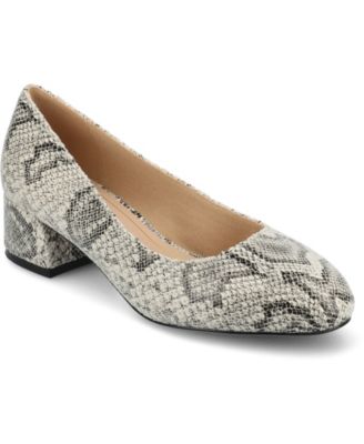 Women's Saarii Round Toe Block Heel Pumps