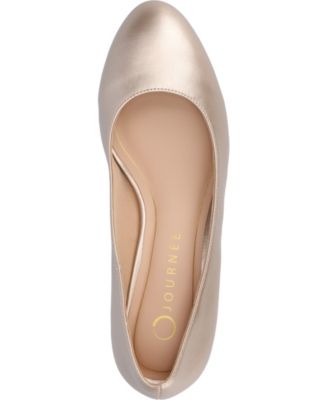 Women's Saarii Round Toe Block Heel Pumps