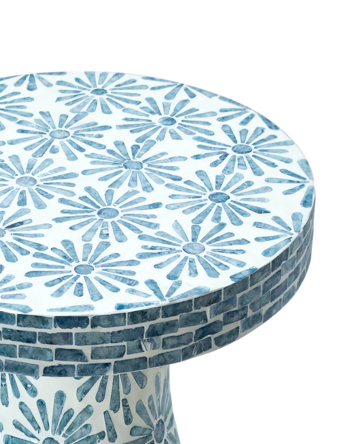 Tov Furniture 18" Wood And Shell Side Table In Blue