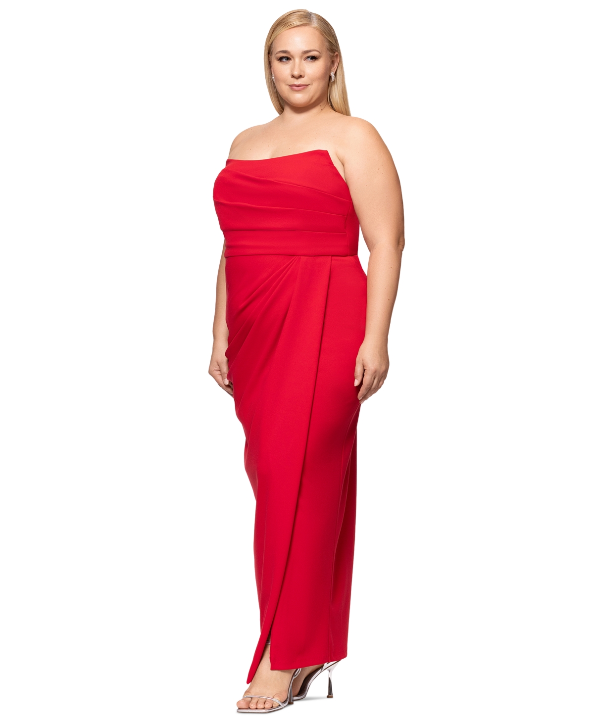 Betsy & Adam Plus Size Sleeveless Scoop-neck Sheath Gown In Red