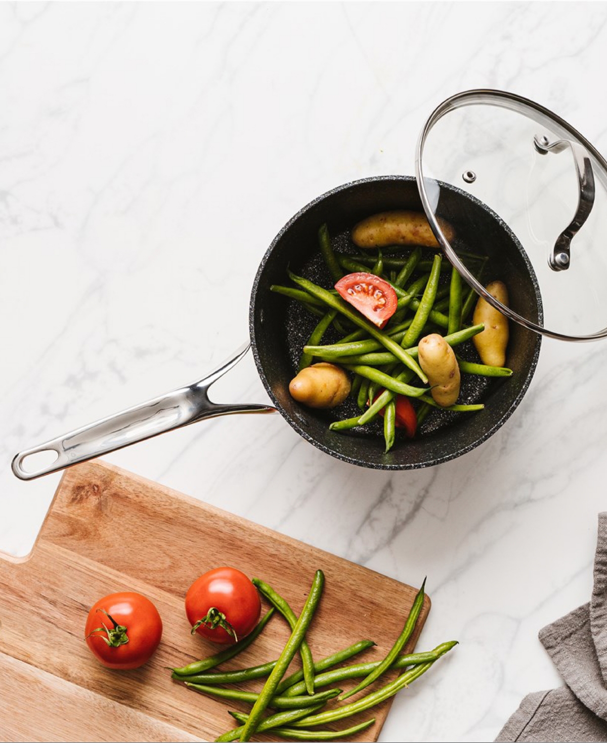 Cuisine::pro Ironroc 3.3qt Cast Aluminum Saucepan In Black
