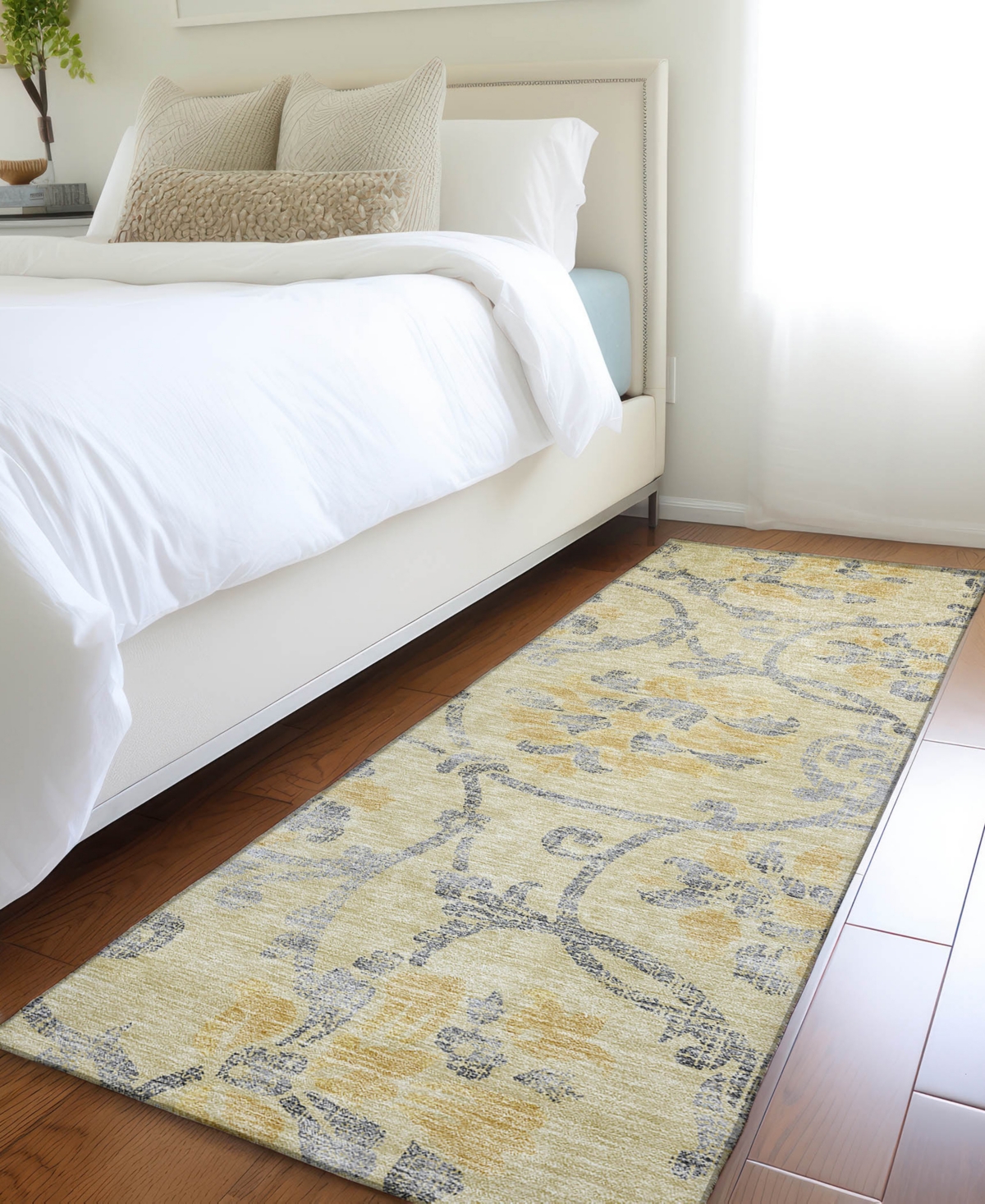 Addison Chantille Acn762 2'3"x7'6" Runner Area Rug In Gold