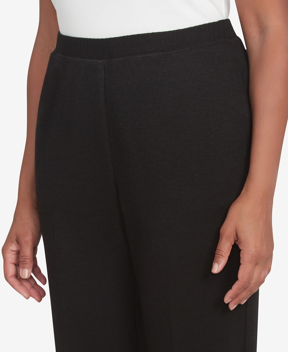 Alfred Dunner Women's French Quarter Soft Brushed Knit Average Length Pants