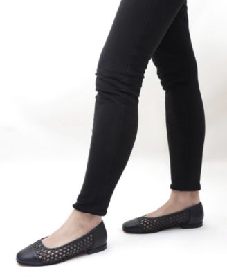 Women's Beloved Square Toe Flats