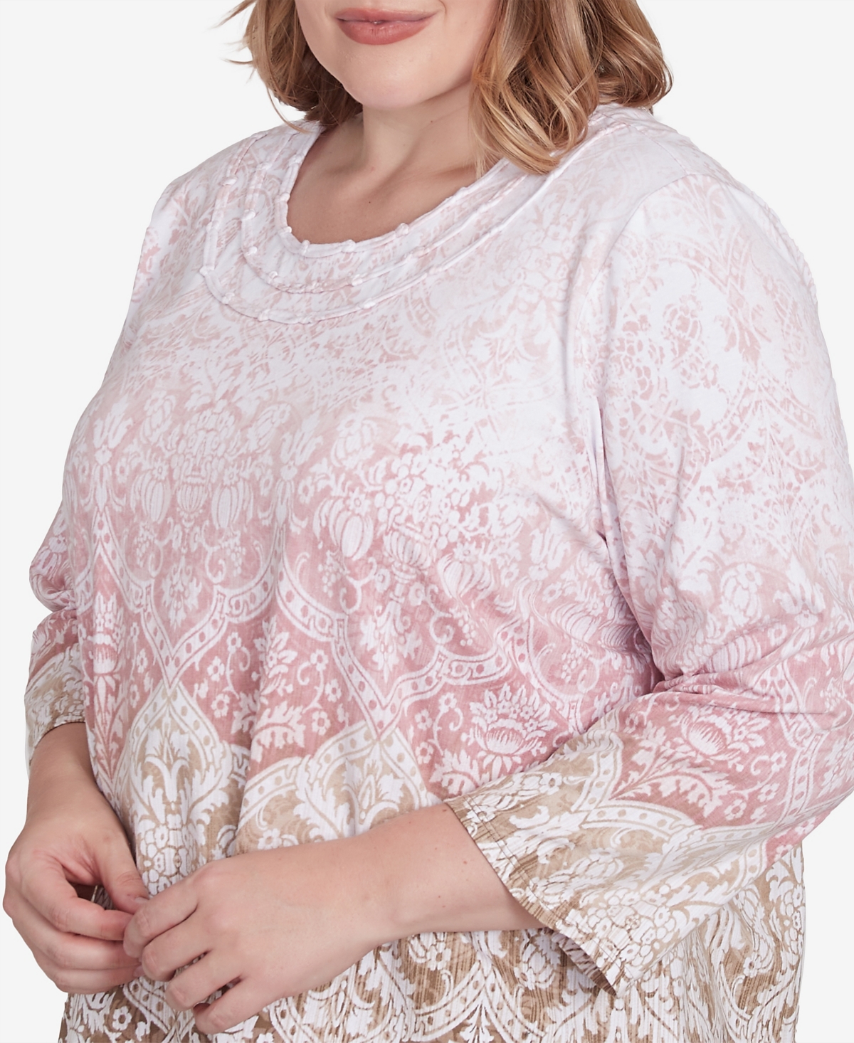 Alfred Dunner Plus Size Coming Up Roses Ombre Medallion Three Quarter Sleeve Top with Necklace