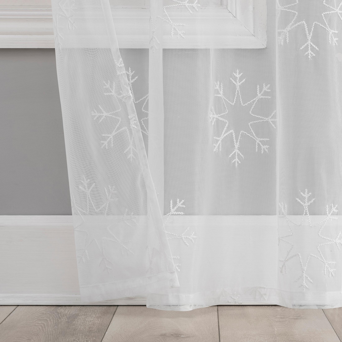 No. 918 Holiday Snowflake Embroidery Sheer Rod Pocket Curtain Panel