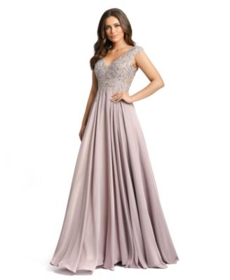 Women's Appliqued Cap Sleeve Bodice Flowy Gown
