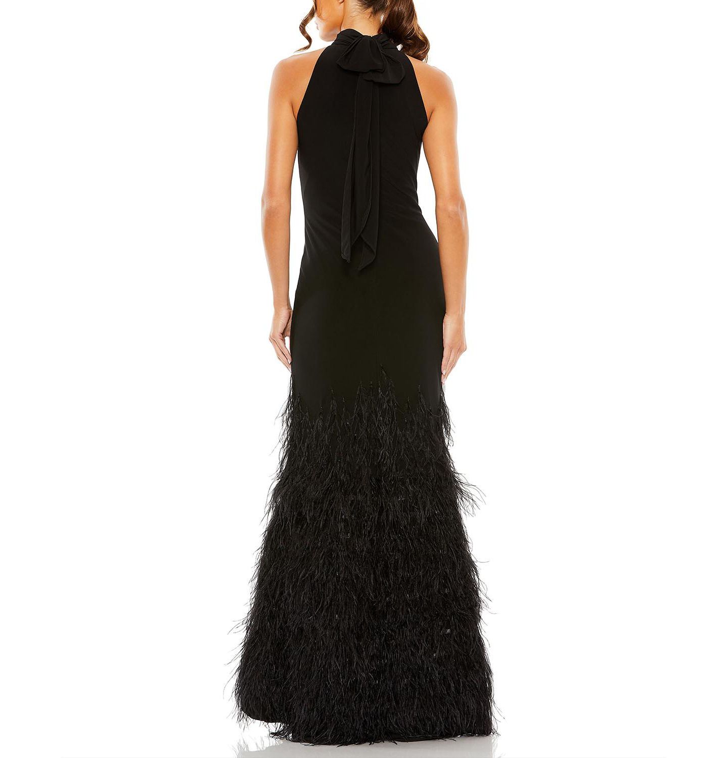 Женские платья Mac Duggal Jersey Halter Gown with Feather Tiered Detail, цвет: Чёрный — фото 2
