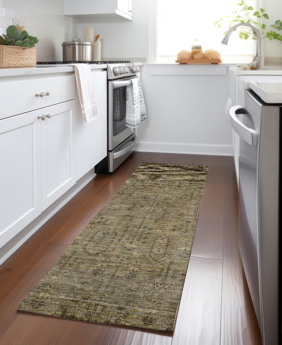 Addison Chantille Machine Washable Acn790 2'3''x7'6'' Runner Area Rug In Brown