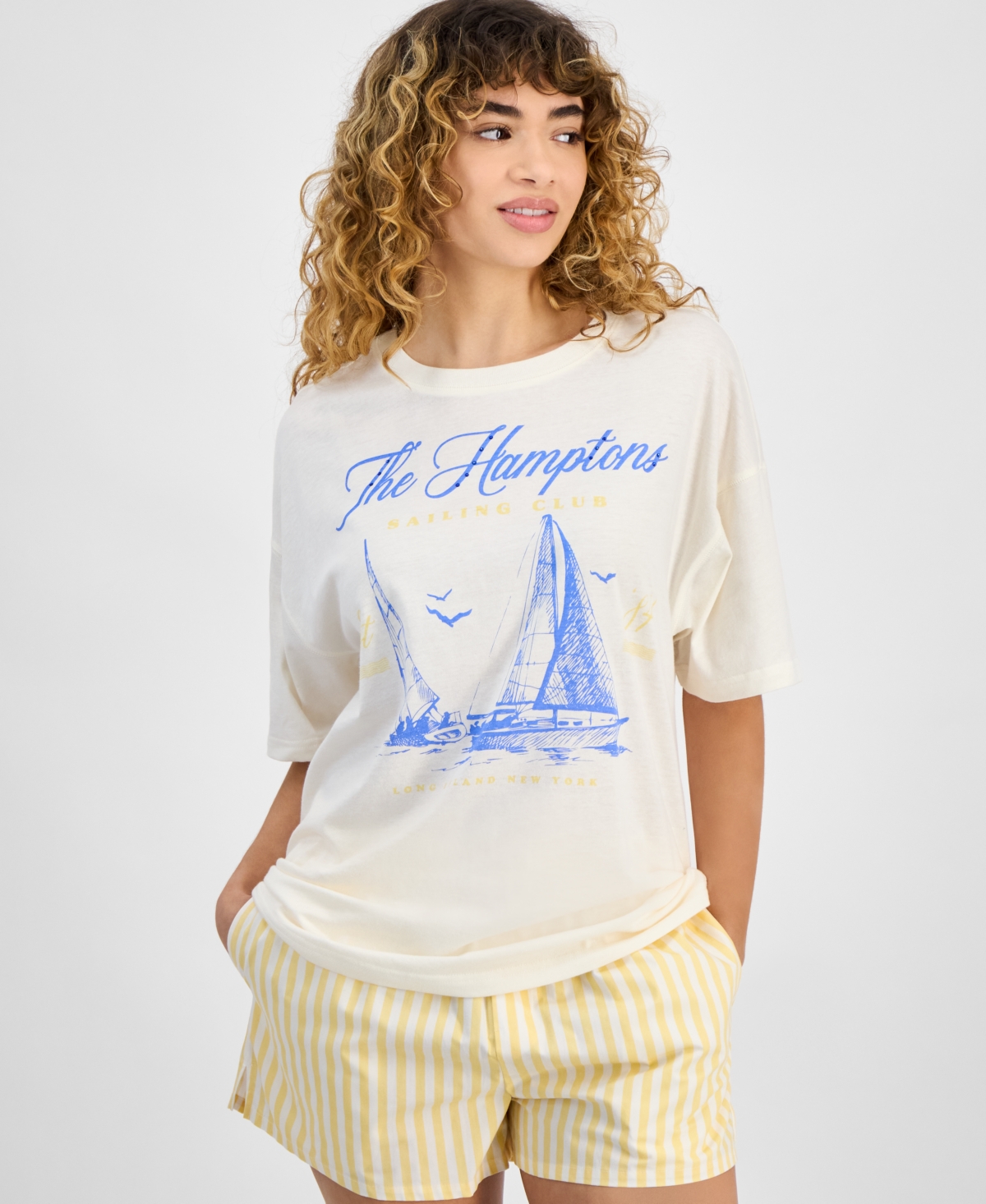 Juniors' Hamptons Graphic Print T-Shirt - Egret