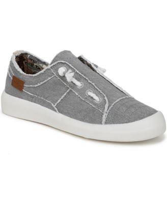 Women's Beachside Round Toe Slip On Sneakers