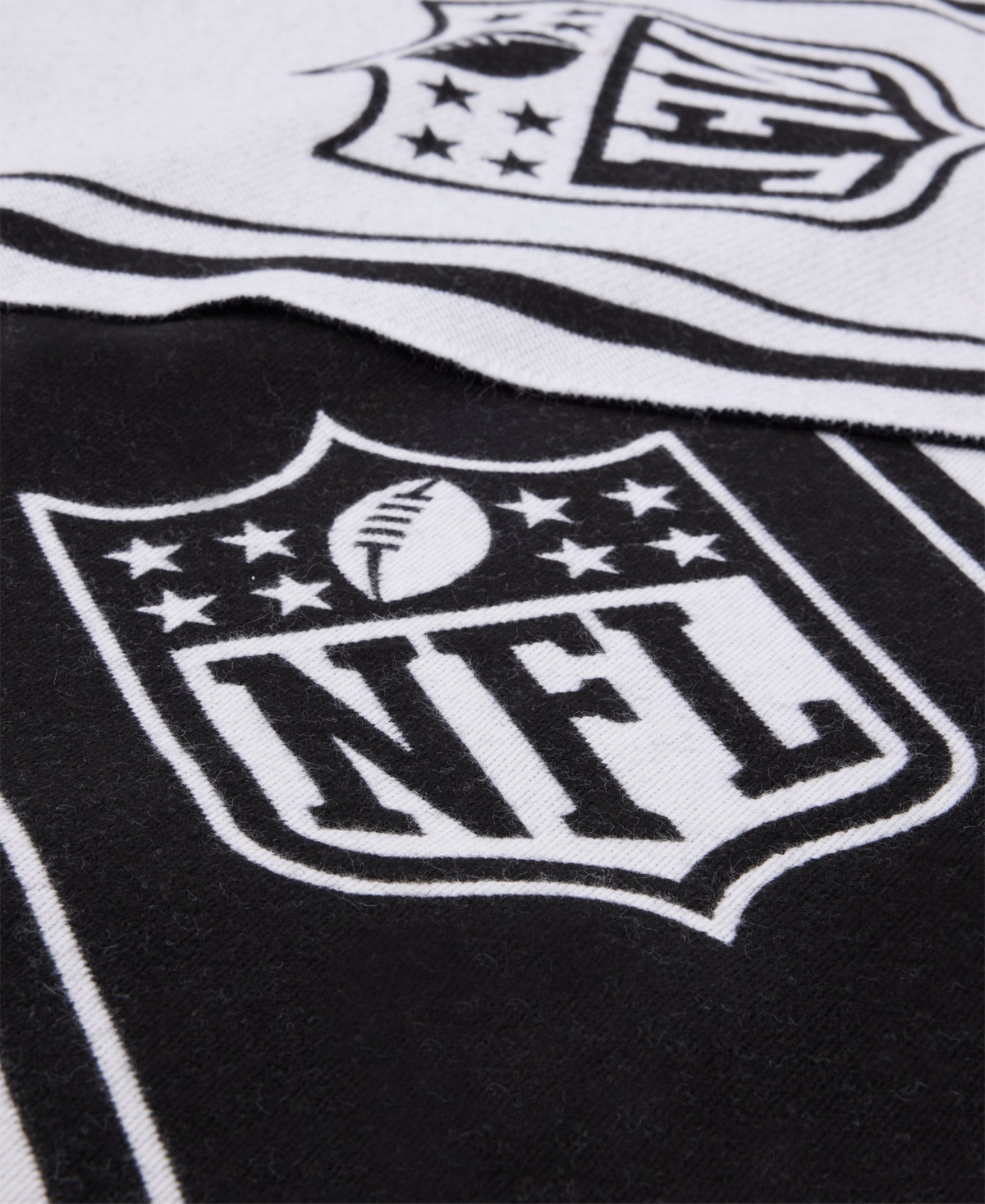 Hugo Boss X Nfl Men's Jacquard Scarf In Black