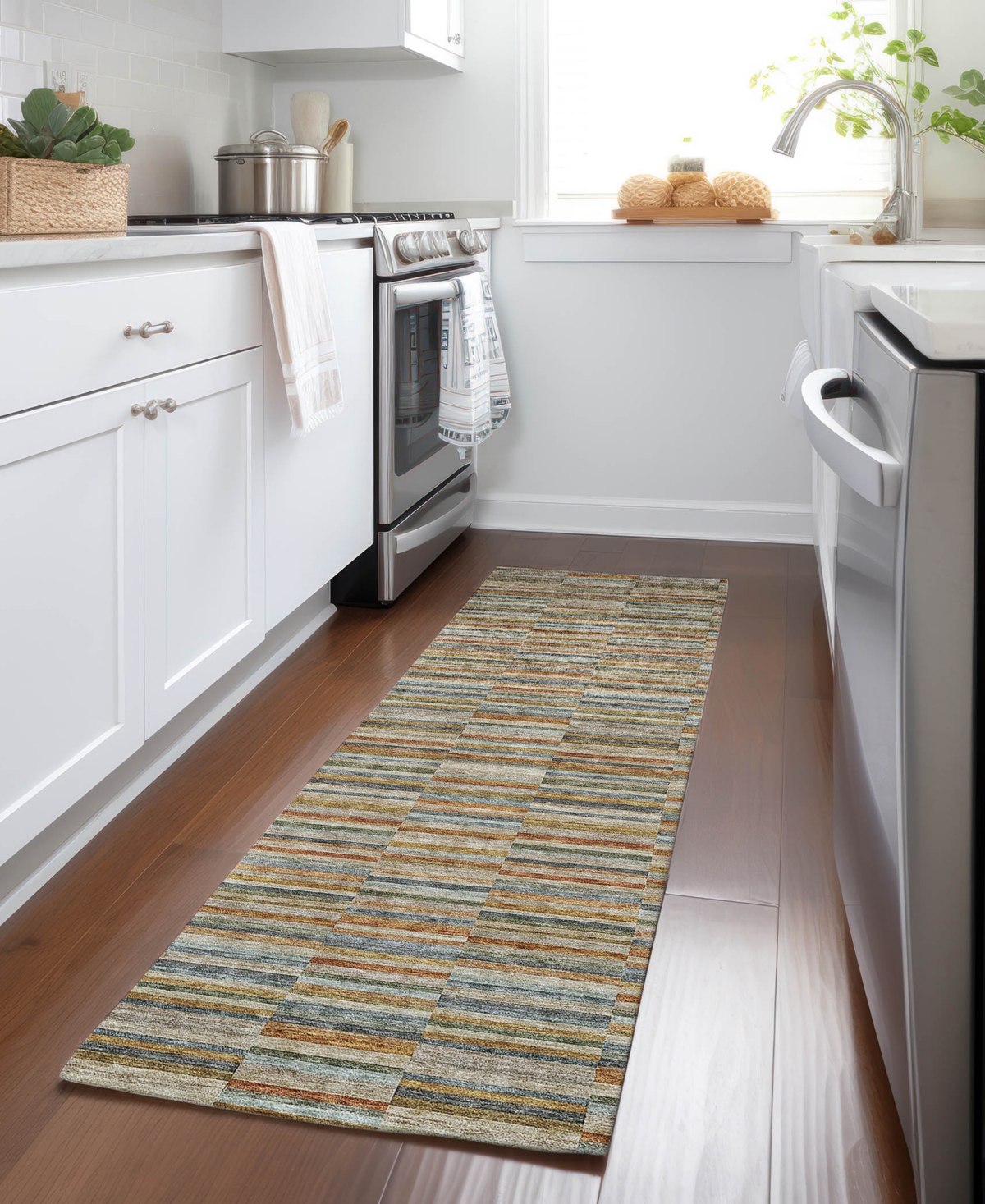 Addison Chantille Acn816 2'3"x7'6" Runner Area Rug In Paprika