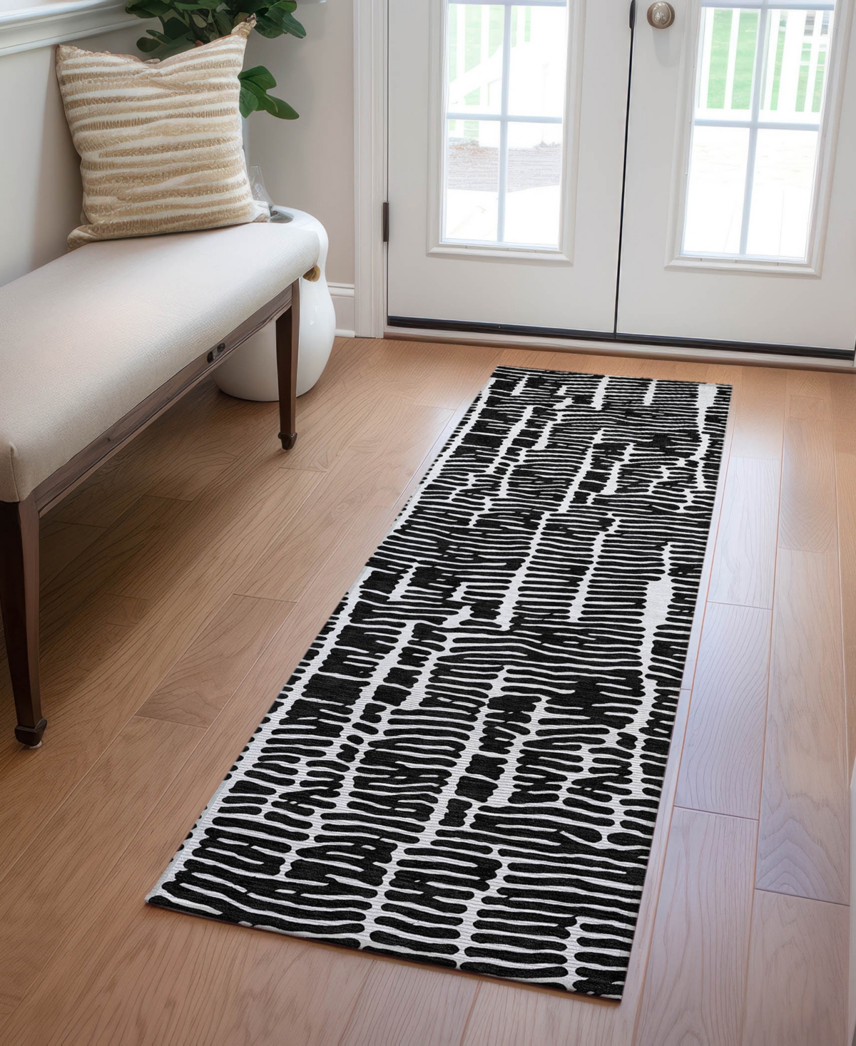 Addison Chantille Acn830 2'3"x7'6" Runner Area Rug In Black