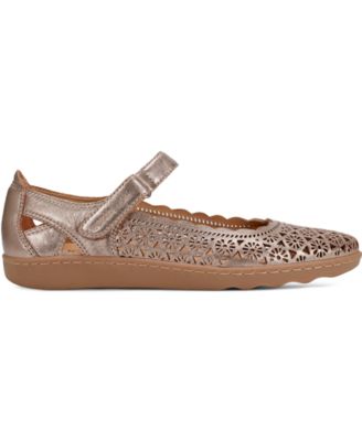 Women's Lady Perforated Mary Jane Flats