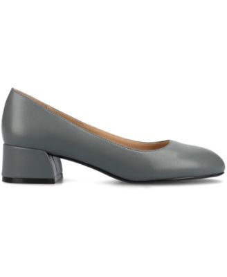 Women's Saarii Round Toe Block Heel Pumps
