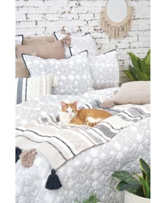 Barton Dune Throw Blanket