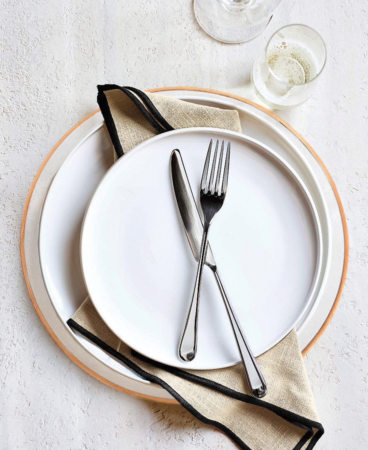 American Atelier Elite Gold Glass Charger Plates, Set Of 6 In Gold