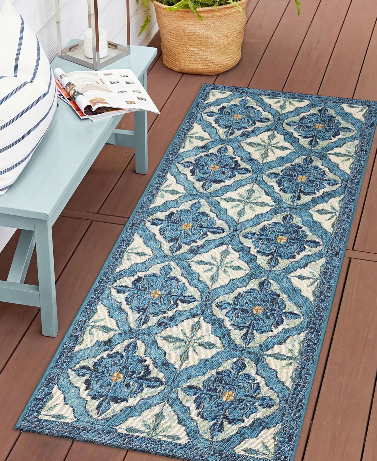 Liora Manne Esencia Madrid 1'11"x4'11" Runner Area Rug In Ocean