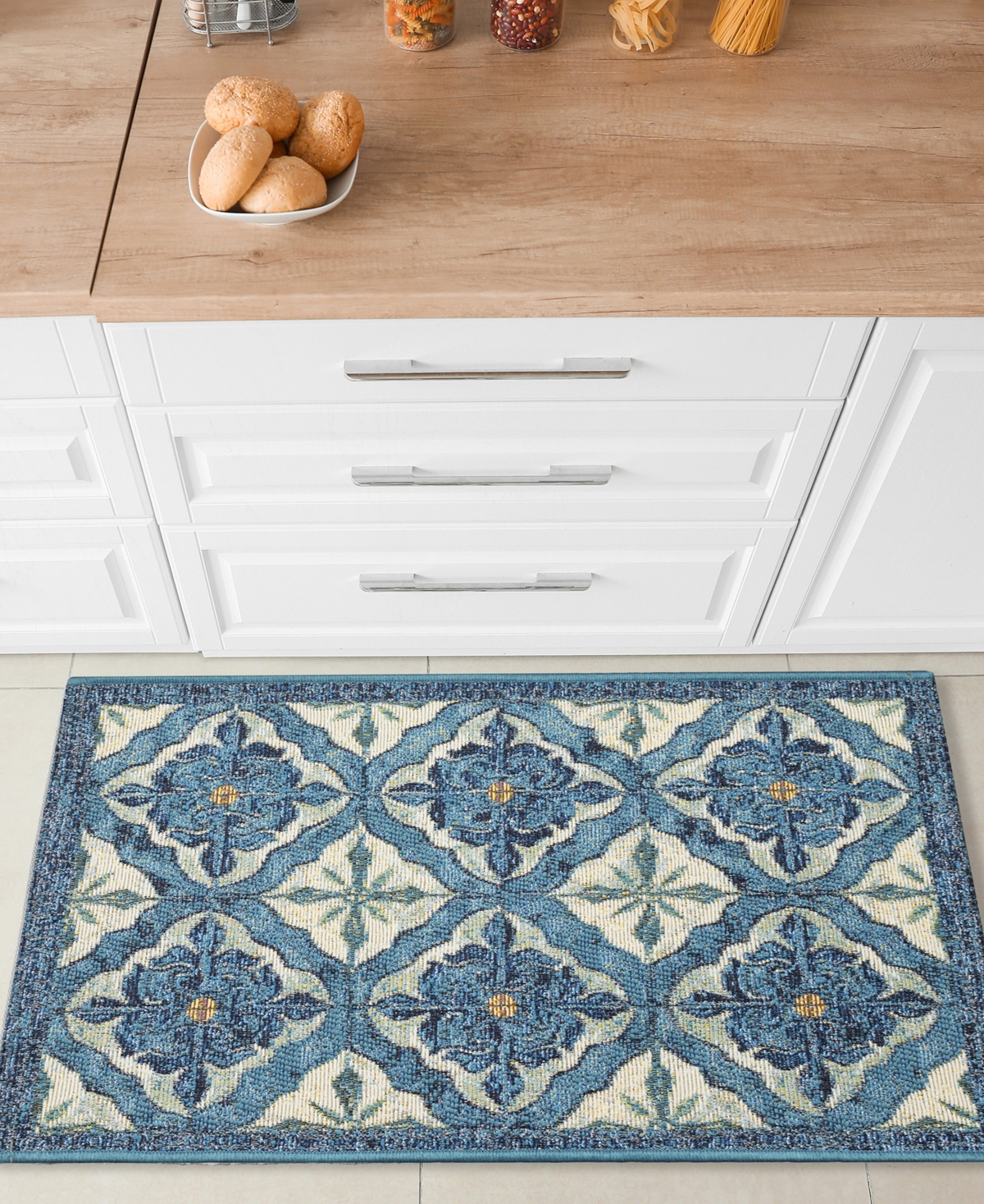 Liora Manne Esencia Madrid 2'x2'10" Area Rug In Ocean
