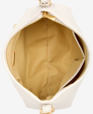 Pebble Soft Medium Shoulder Bag