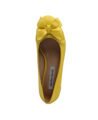 Charles David Womens Butterfly