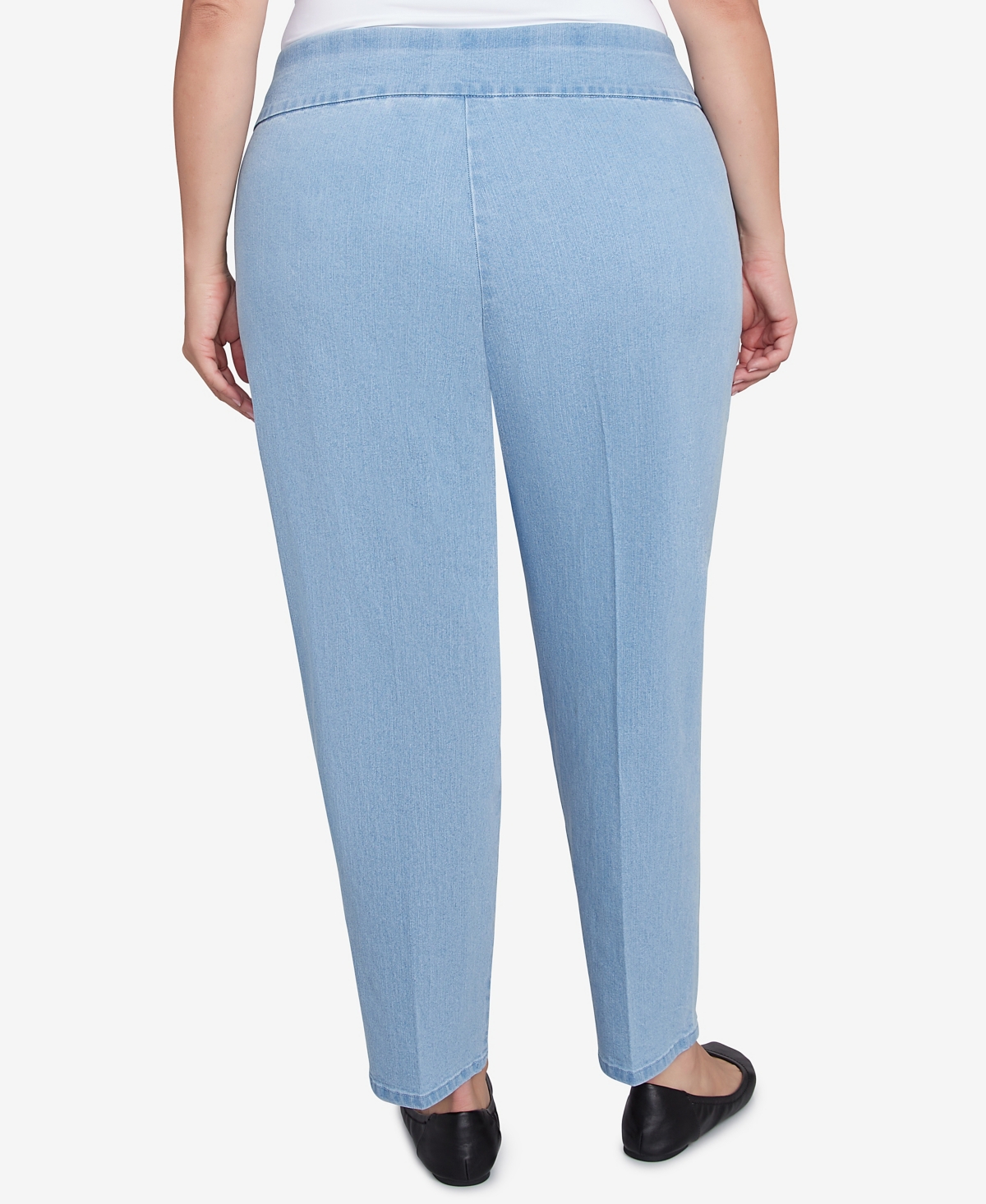 Alfred Dunner Plus Size Super Stretch Mid- Rise Average Length Denim Pants In Light Denim