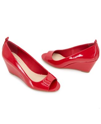 Women's Elinor Mid Wedge Pumps