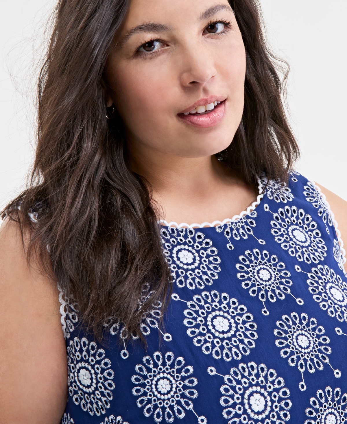 On 34th Women's Sleeveless Scallop-edge Eyelet Shift Dress, Created For Macy's In Blazing Na