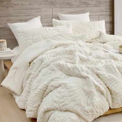 Banana Leafy Plush - Oversized Comforter Set - Cream