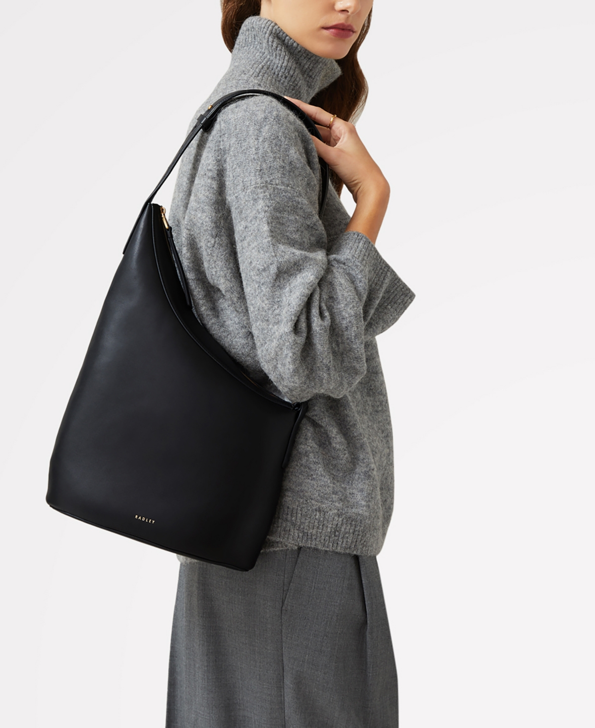 Kensal Medium Zip Top Shoulder Bag - Black