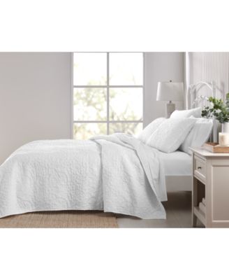 Suzani Embroidery 3-Pc. Quilt Set, Full/Queen, Exclusively at Macy's