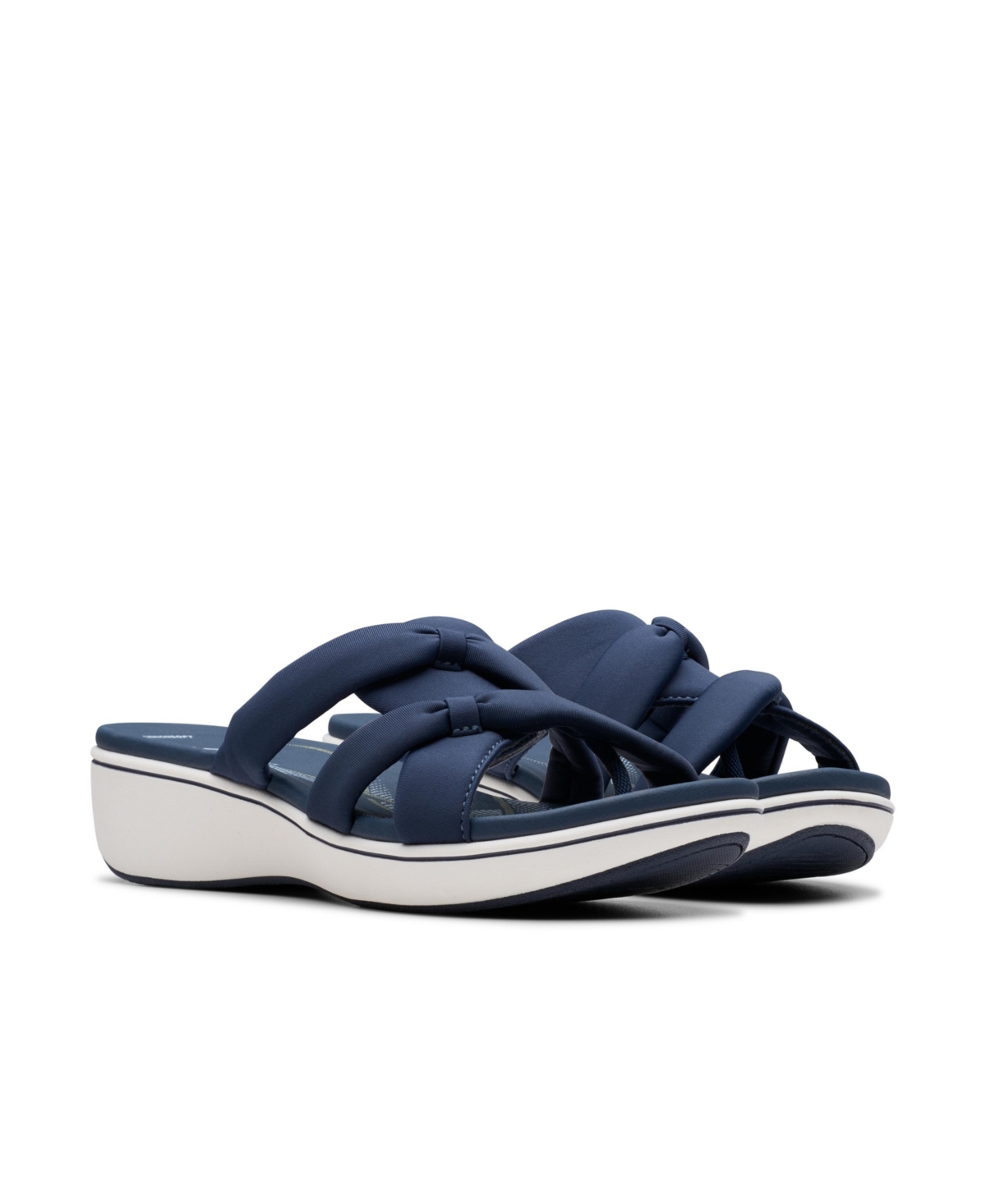 Clarks Cloudsteppers Women's Breeze Rae Cam Slip-on Flat Sandals In Navy Textile