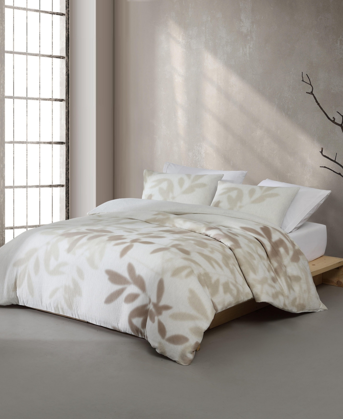 Calvin Klein Shadow Branches Comforter Set In Camel