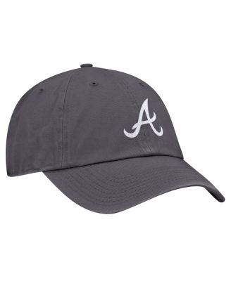 Men's Gray Atlanta Braves Club Adjustable Hat