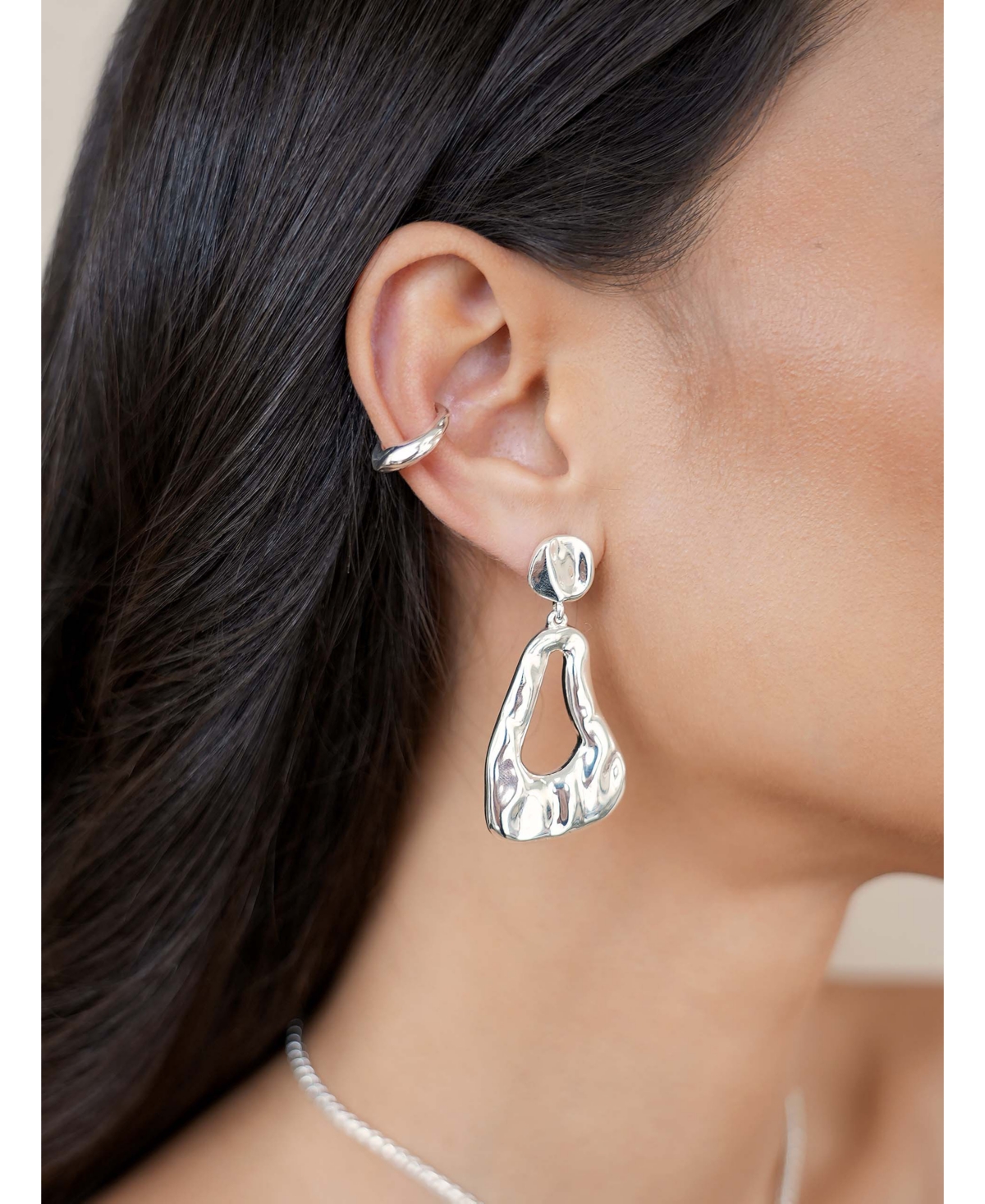 Ettika Molten Drop Earrings In Silver