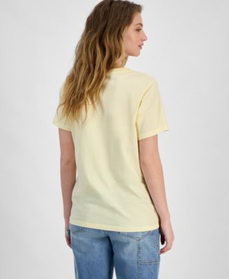 Juniors' Sicily Tomato Graphic T-Shirt 