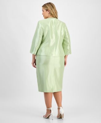 Plus Size Collarless Three-Button 3/4-Sleeve Jacket & Slim Skimmer 2 Piece Skirt Suit