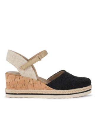 Women's Alycia Closed Toe Wedge Sandals