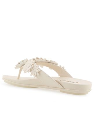 Women's Farrah Round Toe Thong Sandals