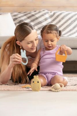 Toddler Easter Teether Set, Easter Bunny, Carrot, Chicken, Rattle Egg & Easter Basket Teething Toys Cute Easter Teethers Toys Gift Set